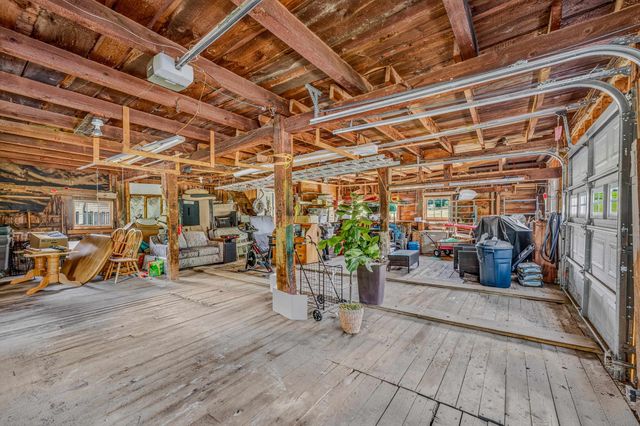 2 Thurlow Street, Plymouth, NH 03264