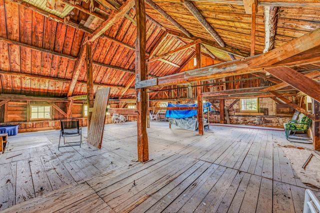 2 Thurlow Street, Plymouth, NH 03264
