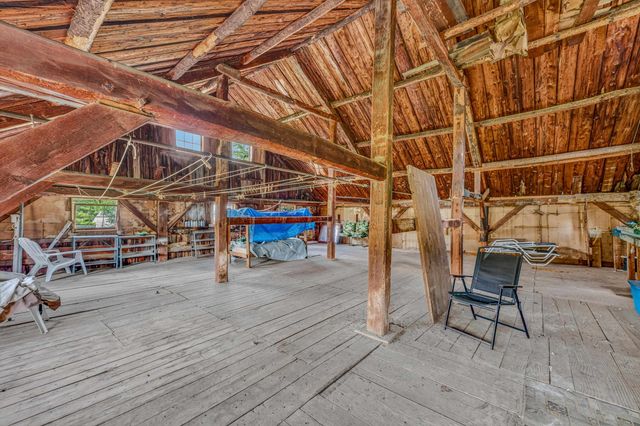 2 Thurlow Street, Plymouth, NH 03264