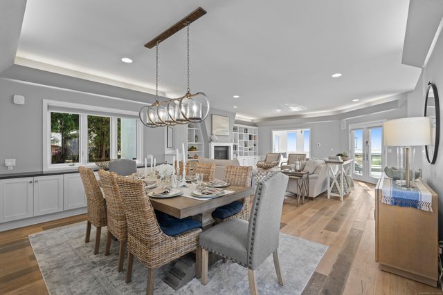 372 Maple Avenue, Old Saybrook, CT 06475