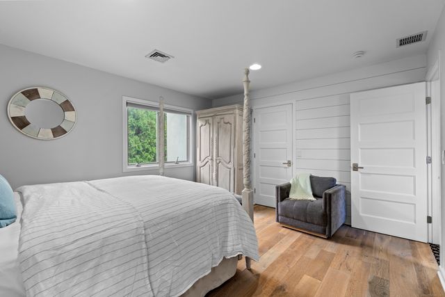 372 Maple Avenue, Old Saybrook, CT 06475