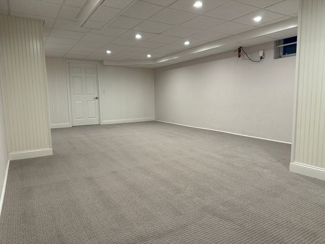 372 Maple Avenue, Old Saybrook, CT 06475