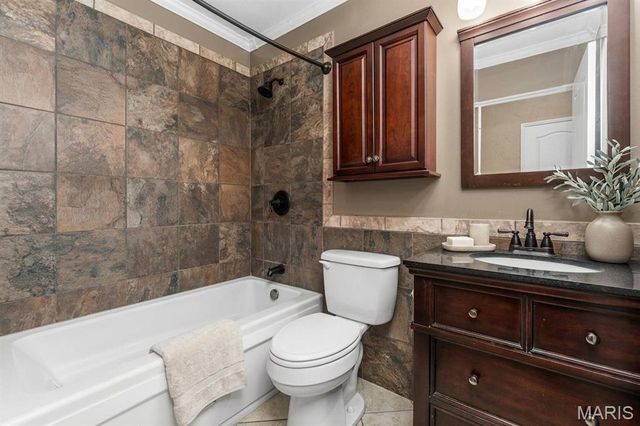 104 San Mateo Drive, Belleville, IL 62221