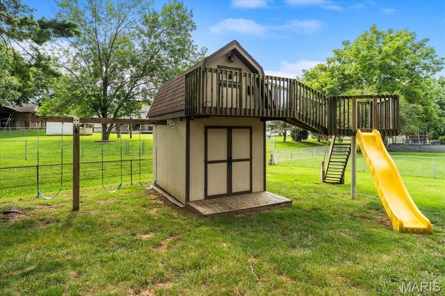 104 San Mateo Drive, Belleville, IL 62221