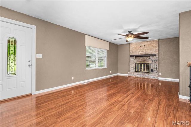 104 San Mateo Drive, Belleville, IL 62221