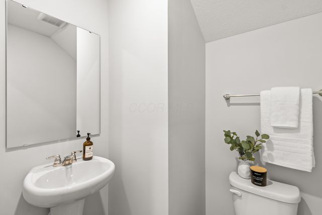 6352 Ripken Street, Columbus, OH 43228