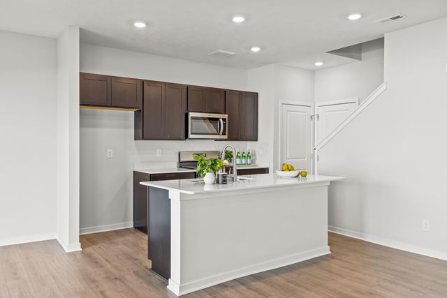 6352 Ripken Street, Columbus, OH 43228