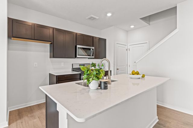 6352 Ripken Street, Columbus, OH 43228