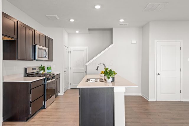 6352 Ripken Street, Columbus, OH 43228