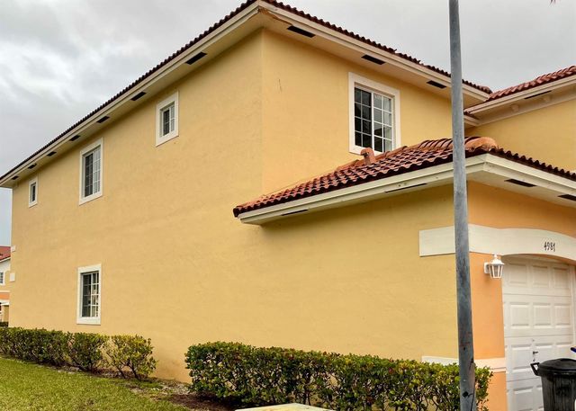4987 SE Mariner Garden Circle SE, Stuart, FL 34997
