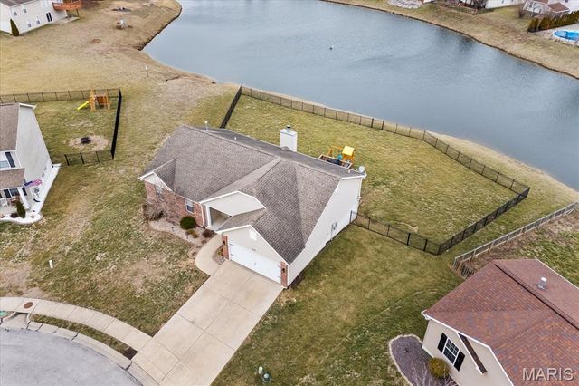 2030 Woodsong Way Lane, Belleville, IL 62220