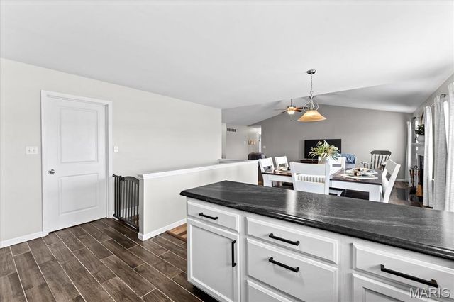 2030 Woodsong Way Lane, Belleville, IL 62220