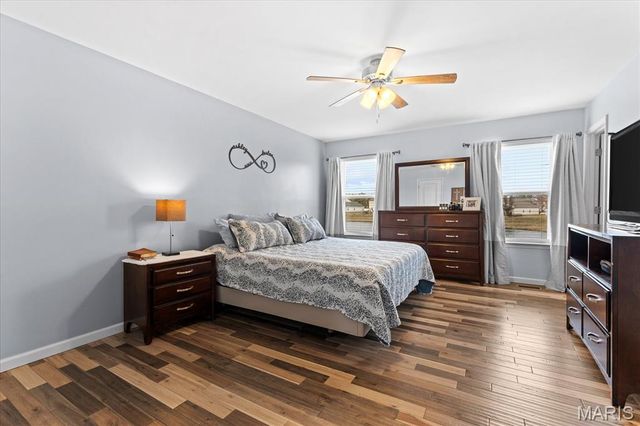 2030 Woodsong Way Lane, Belleville, IL 62220