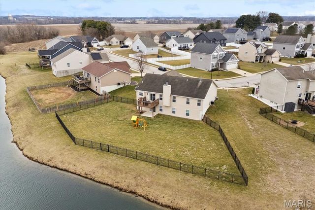 2030 Woodsong Way Lane, Belleville, IL 62220