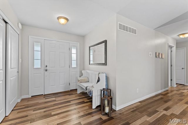 2030 Woodsong Way Lane, Belleville, IL 62220