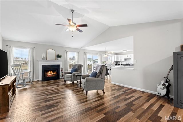 2030 Woodsong Way Lane, Belleville, IL 62220