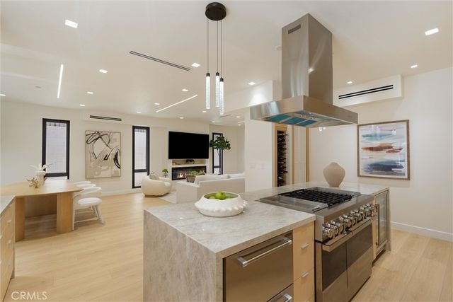 1036 Lanark, Los Angeles, CA 90041