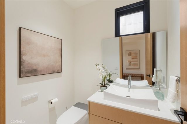 1036 Lanark, Los Angeles, CA 90041