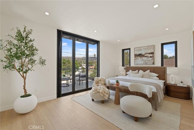 1036 Lanark, Los Angeles, CA 90041