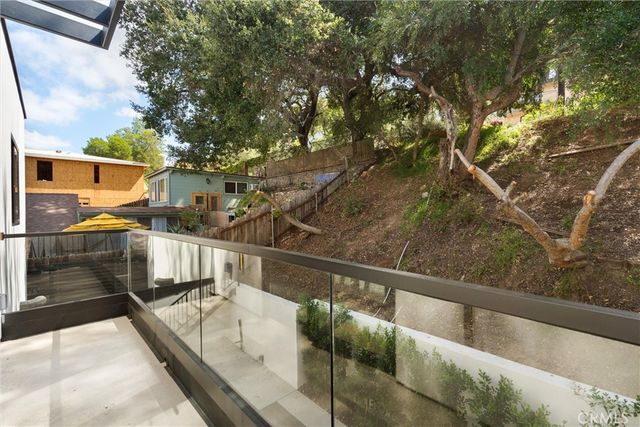 1036 Lanark, Los Angeles, CA 90041