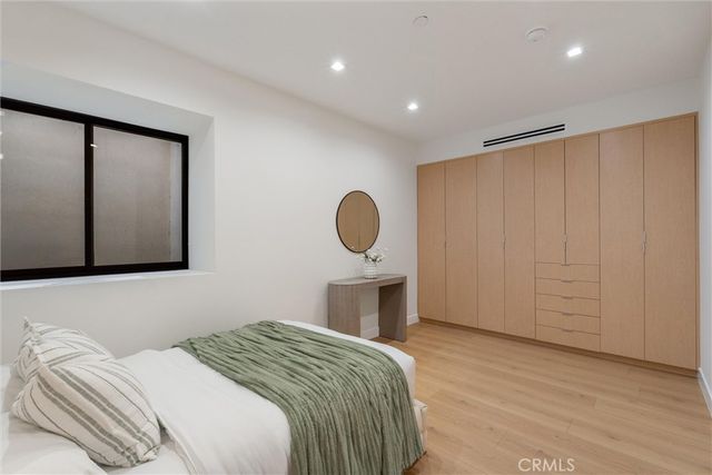 1036 Lanark, Los Angeles, CA 90041