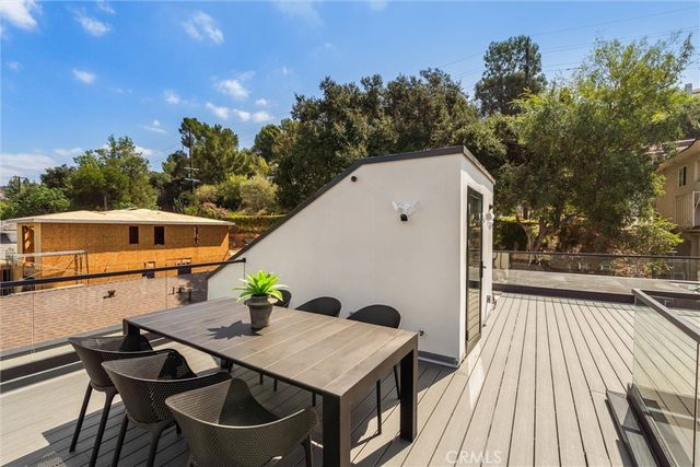 1036 Lanark, Los Angeles, CA 90041