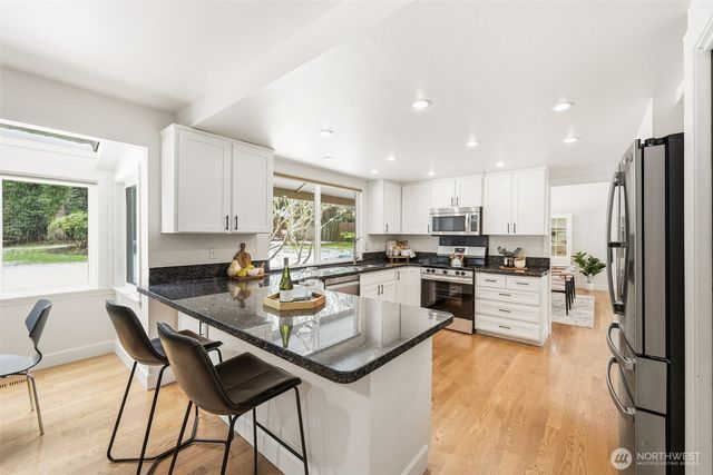 16006 NE 160TH Street, Woodinville, WA 98072