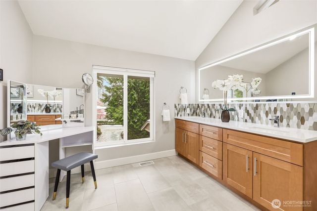 16006 NE 160TH Street, Woodinville, WA 98072