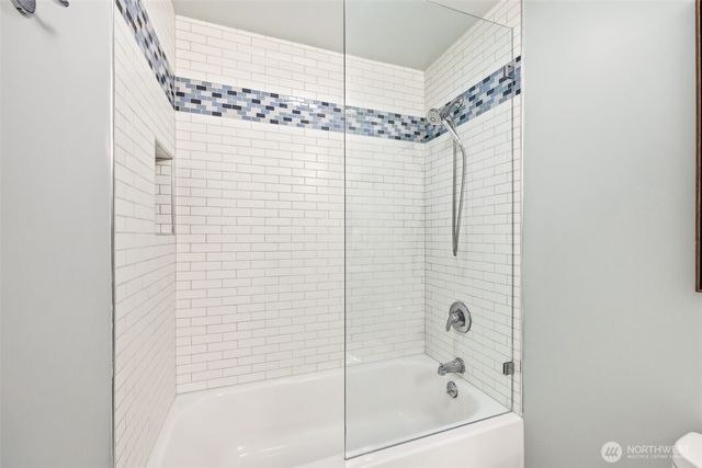 16006 NE 160TH Street, Woodinville, WA 98072