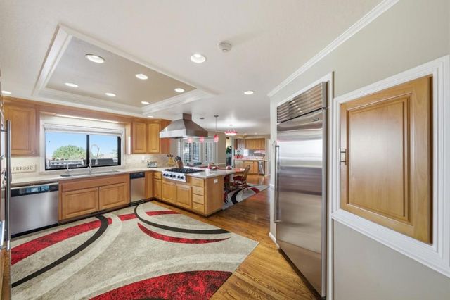 733 Temescal Way, Redwood City, CA 94062