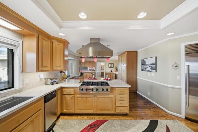 733 Temescal Way, Redwood City, CA 94062