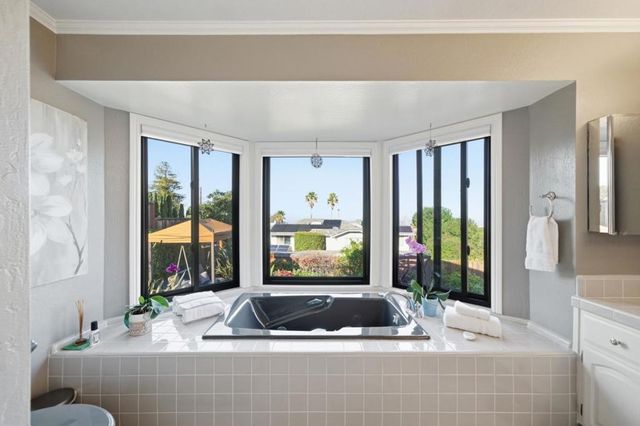 733 Temescal Way, Redwood City, CA 94062