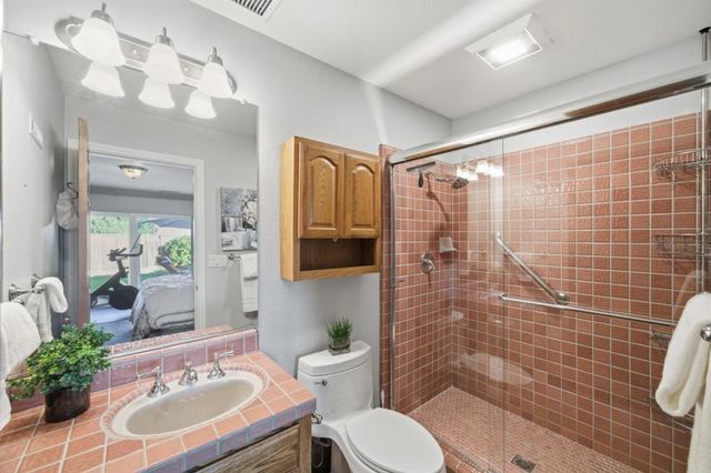 733 Temescal Way, Redwood City, CA 94062