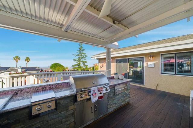 733 Temescal Way, Redwood City, CA 94062