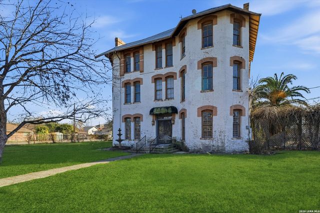 802 Kentucky Ave, San Antonio, TX 78201