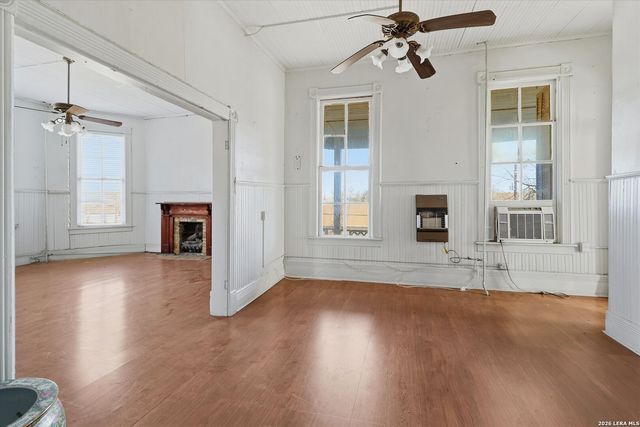 802 Kentucky Ave, San Antonio, TX 78201