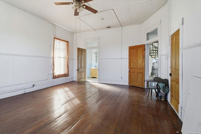 802 Kentucky Ave, San Antonio, TX 78201