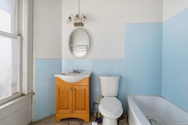 802 Kentucky Ave, San Antonio, TX 78201