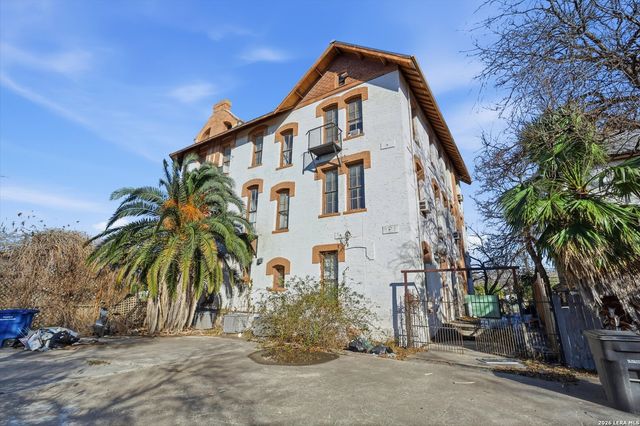 802 Kentucky Ave, San Antonio, TX 78201