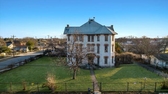 802 Kentucky Ave, San Antonio, TX 78201