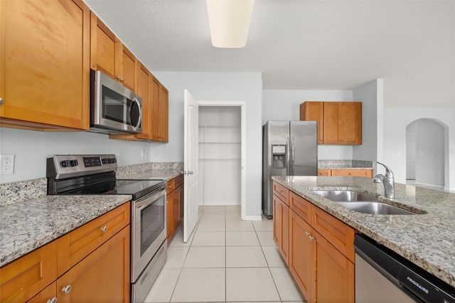 3849 BROADLANDS LANE, Orlando, FL 32824