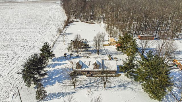 8524 N Wilhelm Road, La Porte, IN 46350