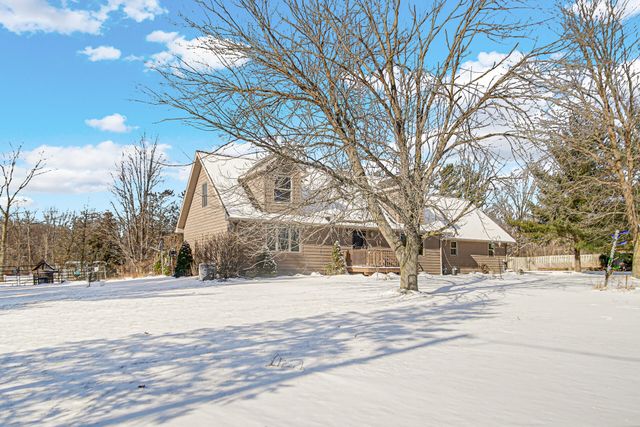 8524 N Wilhelm Road, La Porte, IN 46350