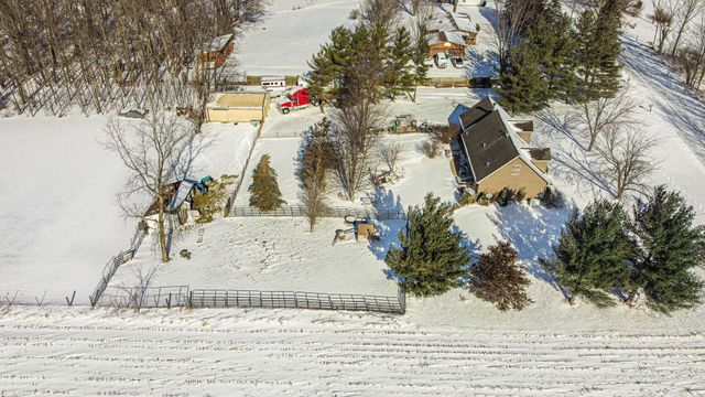 8524 N Wilhelm Road, La Porte, IN 46350