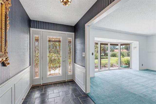 105 PINE TREE LANE, Altamonte Springs, FL 32714