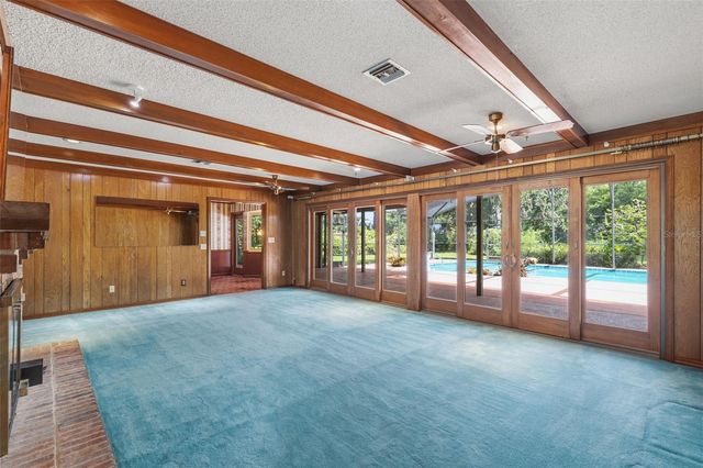 105 PINE TREE LANE, Altamonte Springs, FL 32714