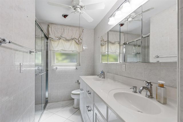 105 PINE TREE LANE, Altamonte Springs, FL 32714