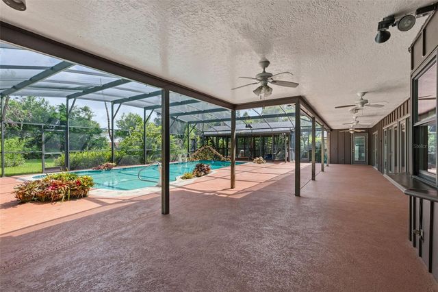 105 PINE TREE LANE, Altamonte Springs, FL 32714