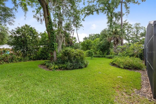 105 PINE TREE LANE, Altamonte Springs, FL 32714