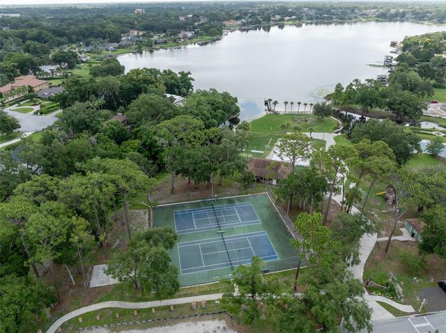 105 PINE TREE LANE, Altamonte Springs, FL 32714